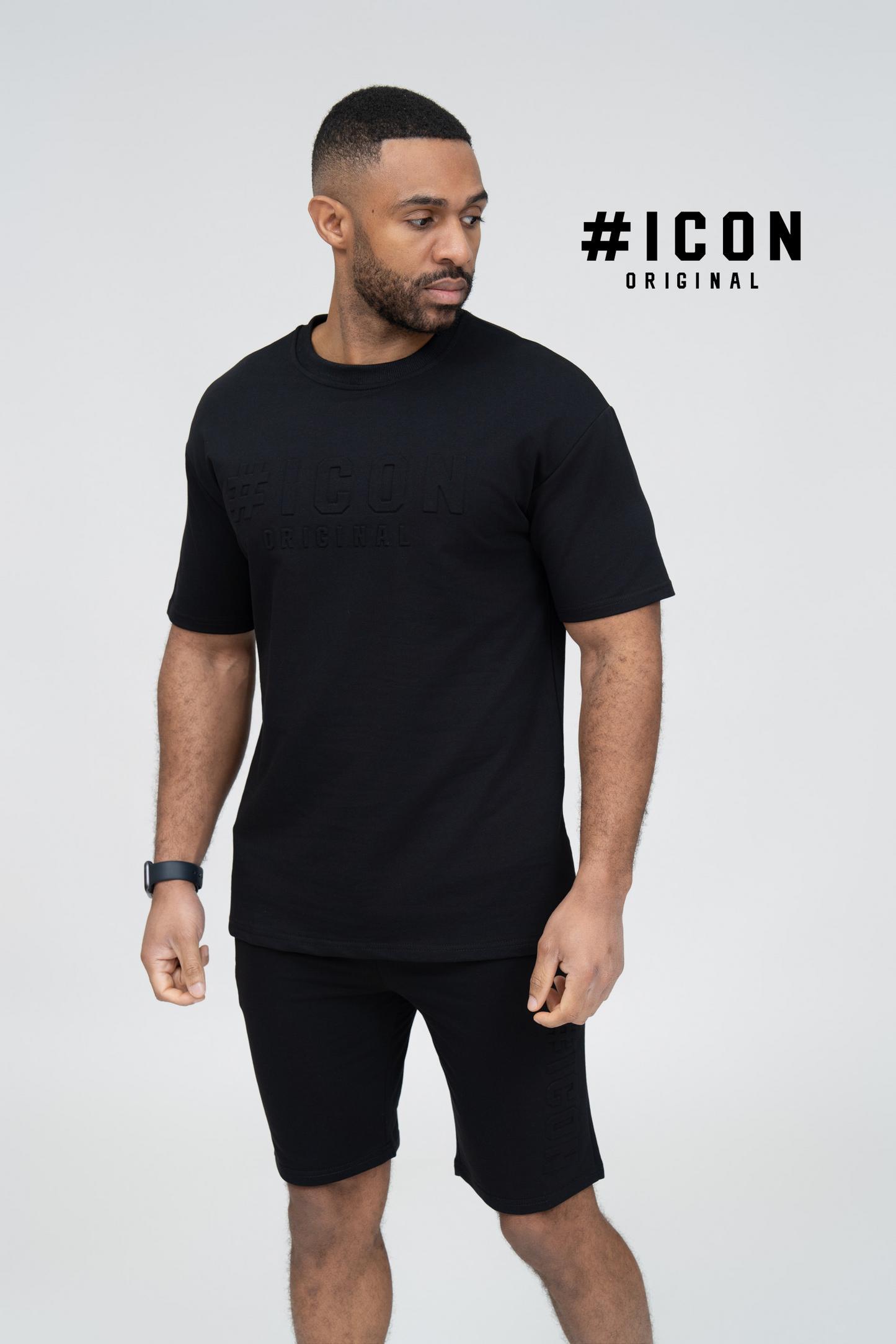 Ensemble Icon Full Black (T-shirt&short)
